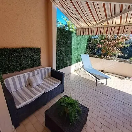 Location De T2 Rdc Apartment Vallauris